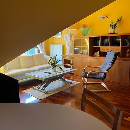 Apartamento Top-Floor Malpensa Gallarate Mxp-Airport Exterior foto