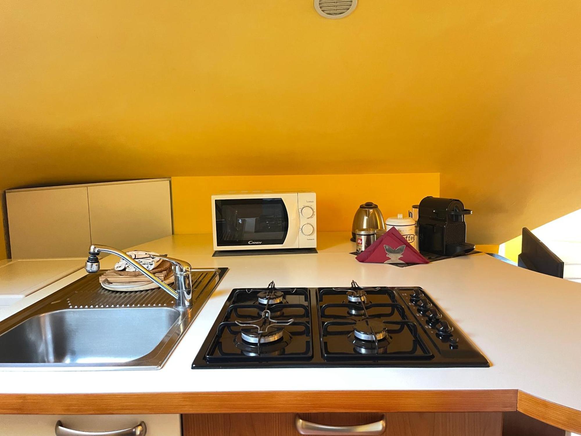 Apartamento Top-Floor Malpensa Gallarate Mxp-Airport Exterior foto