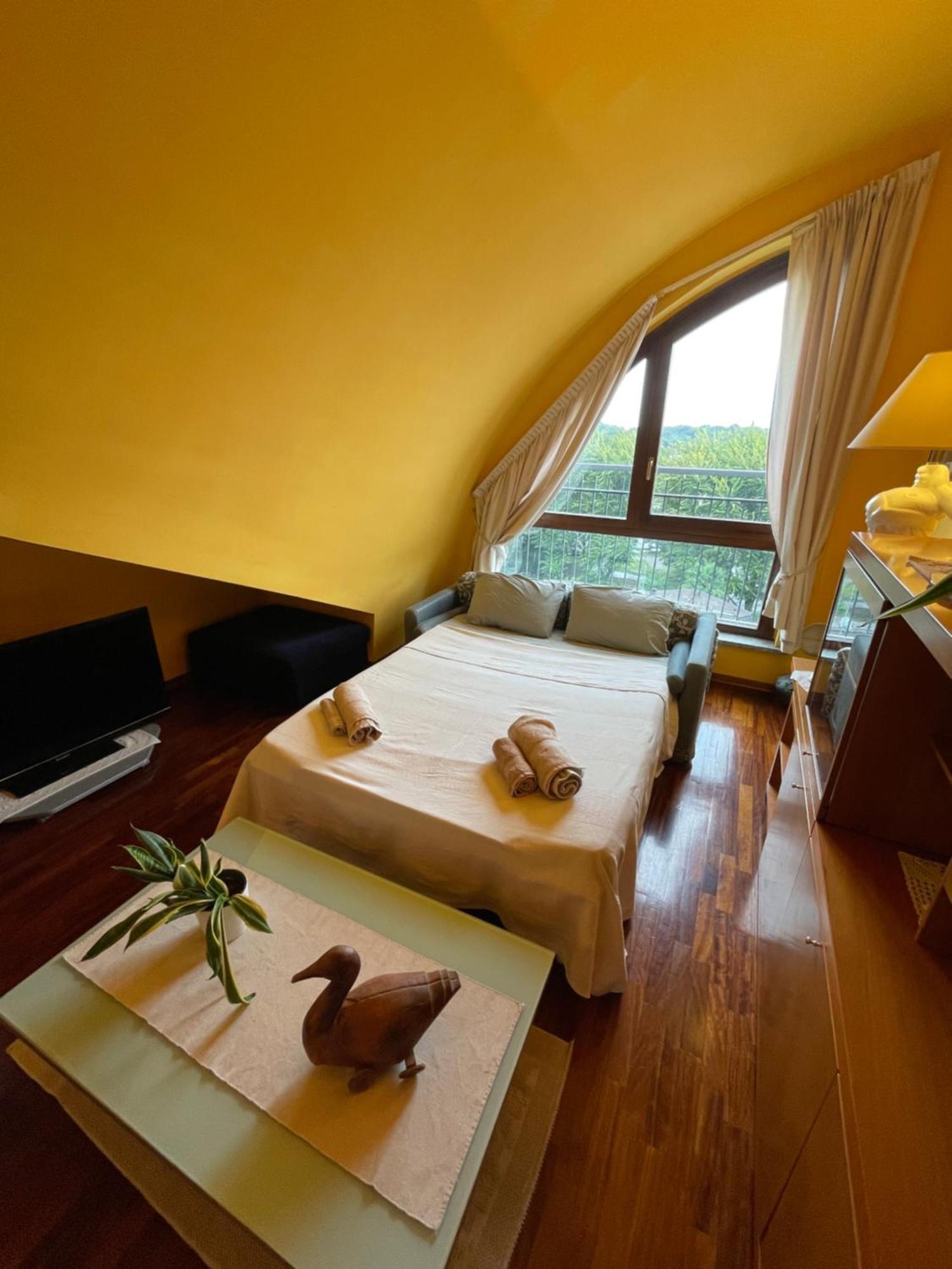 Apartamento Top-Floor Malpensa Gallarate Mxp-Airport Exterior foto